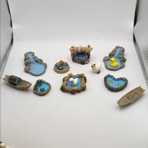 Miniature Pond and Duck Figurine Set - Blue